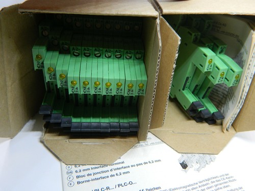 13 Stück Phoenix Contact PLC-BSC- 24DC/21 Relaissockel 13 Stück 2966016 - Picture 4 of 5