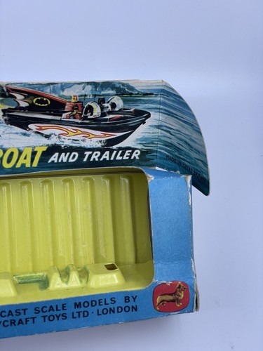 VINTAGE CORGI TOYS No 3 GIFT SET BATMOBILE and BATBOAT 1966 - Picture 18 of 20