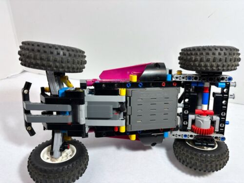 LEGO Technic Model: Race: Off-Road Buggy 42124 App-Controlled - Picture 7 of 7