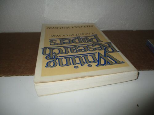 Writing Research Papers A Norton Guide by Melissa Walker (1984, Paperback, 1st E - Foto 5 di 8