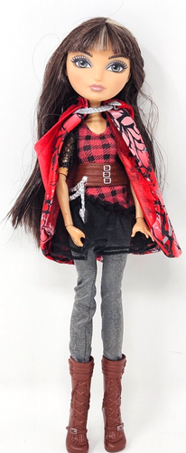Ever After High Cerise Hood First Chapter Puppe - Red Rising 2013