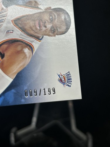 2014-15 Totally Certified Russell Westbrook Epix #/199 Game Worn #25 - Bild 3 von 3