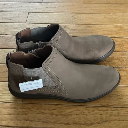 Women's Ankle Booties Taupe Leather Side Zip Casual Size 6.5 - Picture 2 of 7