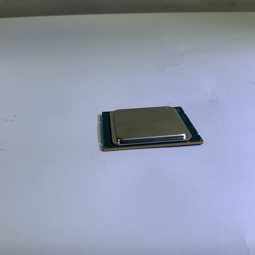 Intel Xeon E5-2650 V2 CPU 8-Core SR1A8 2.6Ghz 20MB 95W LGA2011 CPU - JJ Q3C - Picture 4 of 6