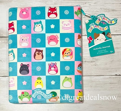 NUOVO diario attività Squishmallow con segnalibro morbido sfocato - Foto 3 di 6