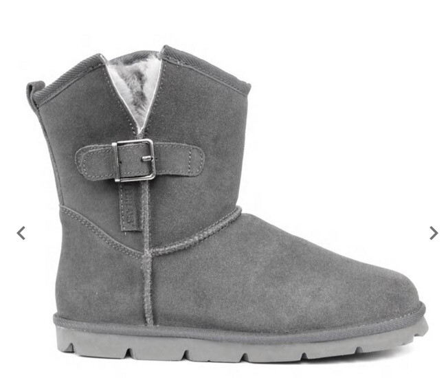 SUPERLAMB ARGALI BUCKLE WOMENS WINTER BOOTS CHARCOAL SIZE 11 😃😃