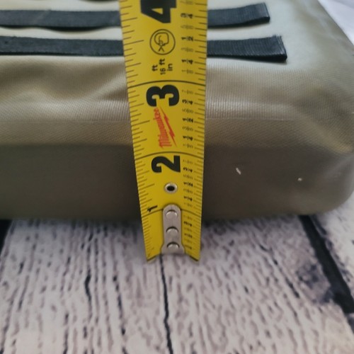 Hurley Waterproof Laptop Shoulder Bag - Picture 8 of 8