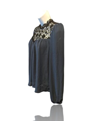 Charlotte Russe Gr. M Bluse mit Spitzenakzent, blau/schwarz, L/S. G-1 - Bild 4 von 9