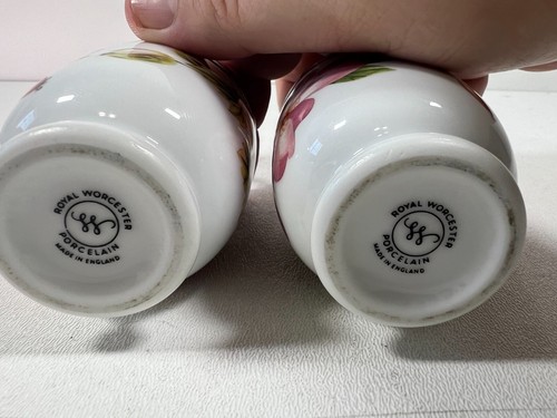 Set of 2 Royal Worcester Egg Coddlers Pershore Pink Flowers Porcelain - Picture 9 of 10