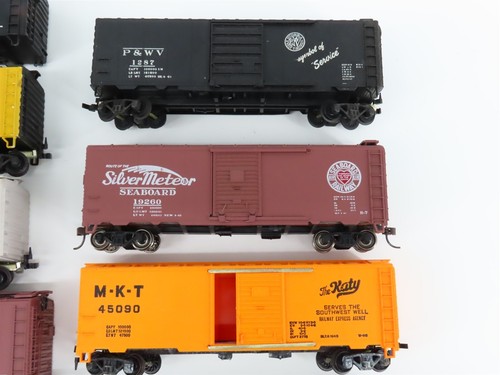 Lot of 11 HO Athearn AHM & Mantua NYC PM D&H CNW GBW P&WV SAL & More Box Cars - Imagen 4 de 10