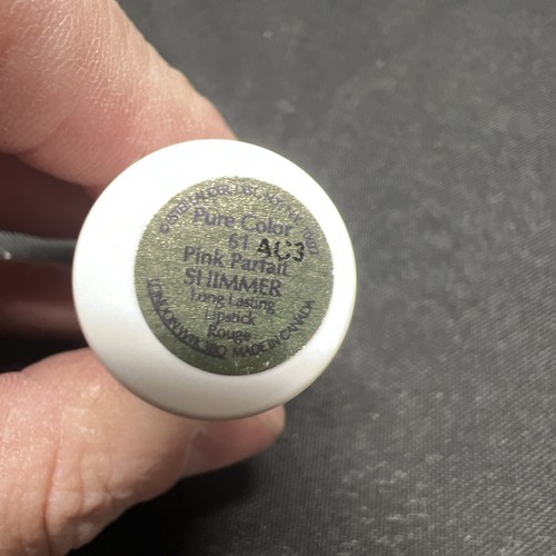 Estée Lauder Lot, Lip Gloss, Lipstick, Nail Polish - Picture 11 of 11