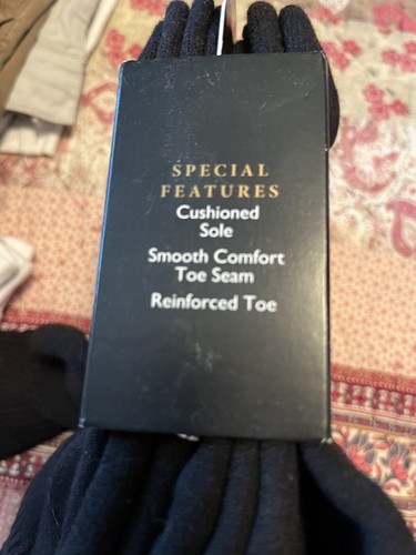 GOLD TOE Men's Cotton Quarter Casual Socks - Black, 8 Pairs, Shoe Size 6-12 1/2. - Picture 3 of 3