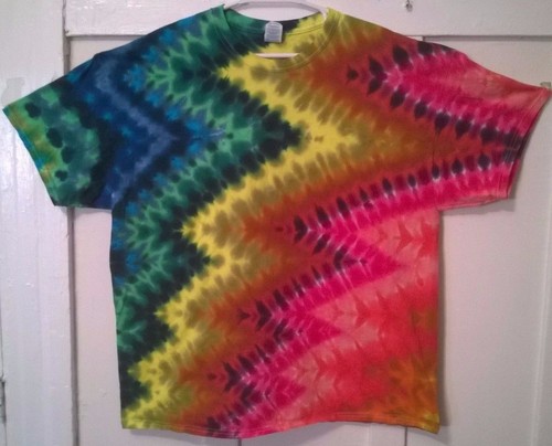 Nueva Camiseta Tie Dye 2XL Gildan 100% Algodón Mangas Cortas Multicolor - Imagen 2 de 43