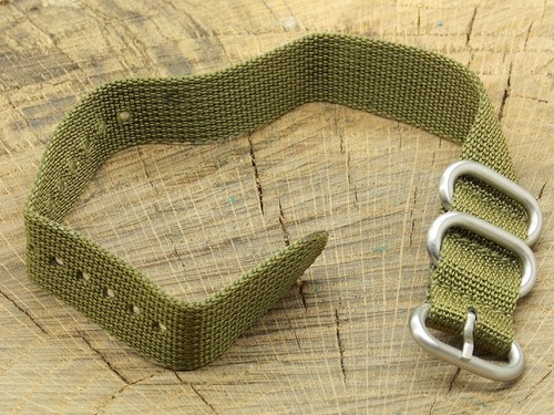 Green Nylon w Silver Tone Buckle Unused Vintage Watch Band One Piece Strap 18mm - Picture 4 of 5