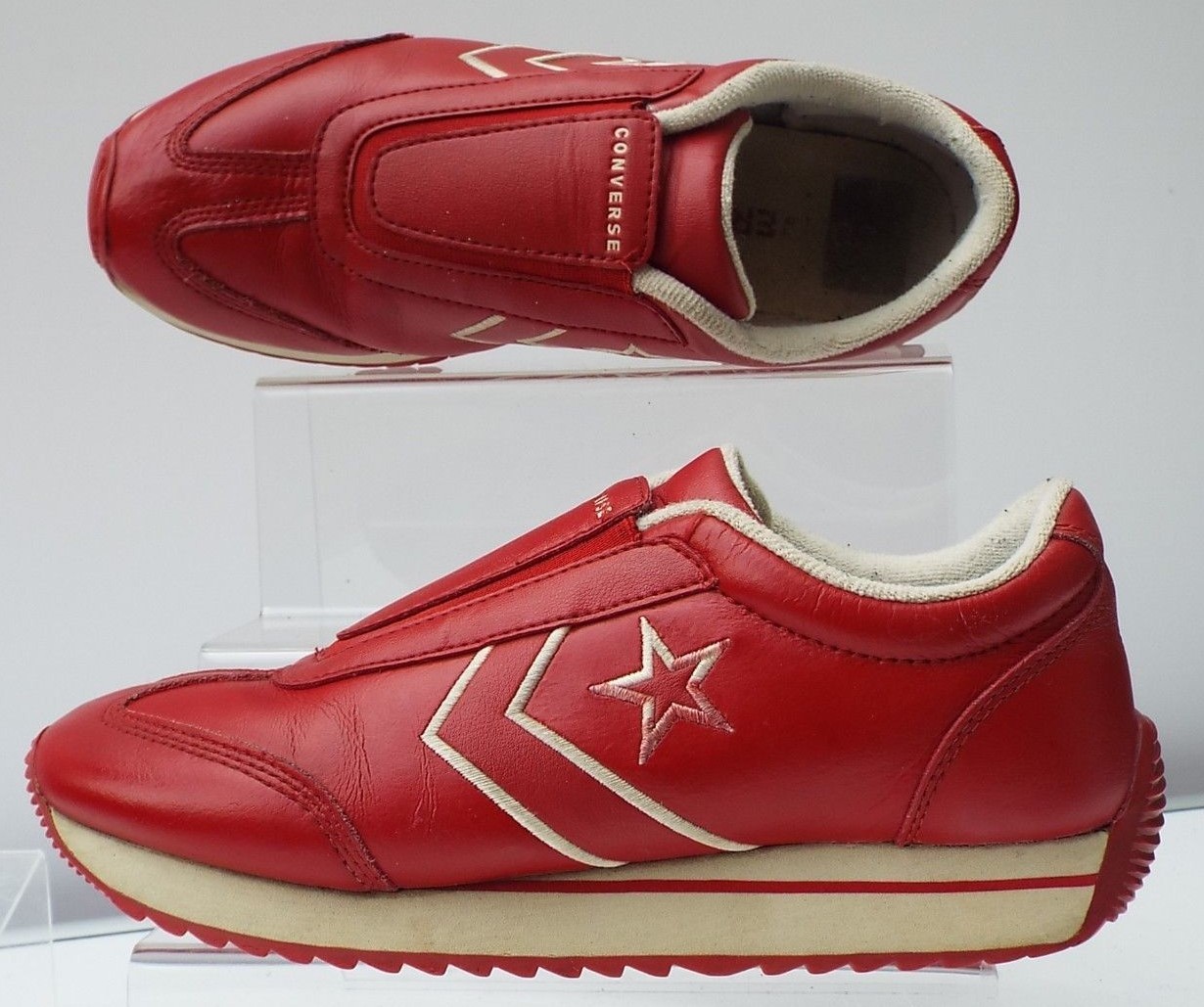 Vintage USA converse 5 38 rot leather Turnschuhe pull on Weiß platform chucky Vintage USA converse 5 38 rot leather Turnschuhe pull on Weiß platform chucky