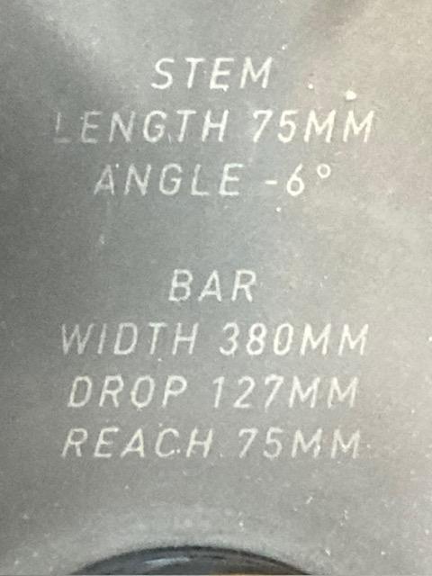 Roval Rapide Cockpit Handle Size 380 mm x 75 mm Good Roval Rapide Cockpit Handle Size 380 mm x 75 mm Good