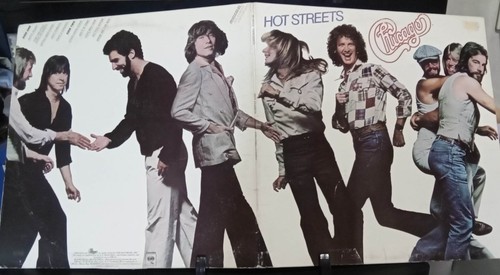 CHICAGO Hot Streets GATEFOLD Album Released 1978 Vinyl/Record Collection USA - Picture 4 of 4