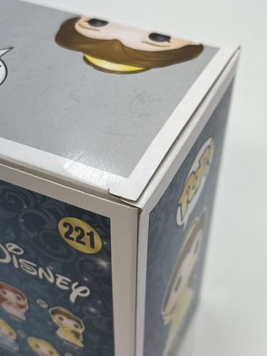 Funko Pop! Vestido Brillante Disney La Bella y la Bestia Bella 221 Exclusivo de Walmart - Imagen 11 de 15