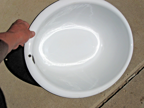 Large Enamel Ware Tub Basin Oval Wash Bowl 25 1/2 White Blue Baby Bath Farmhouse - Picture 3 of 11