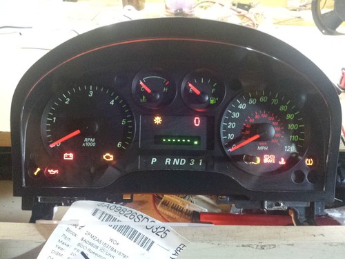 INTERCAMBIO DE PANEL DE INSTRUMENTOS PARA FORD FREESTAR 2004 2005 CONECTOR GRIS - Imagen 3 de 4