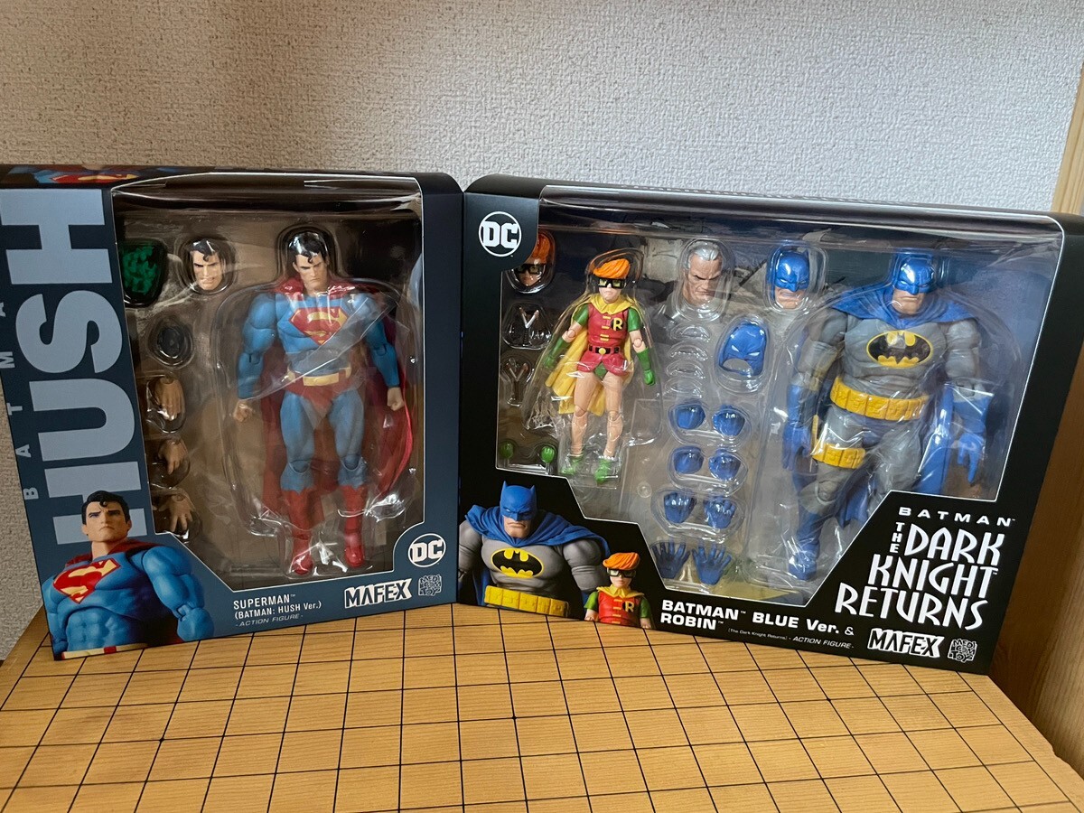 MAFEX Superman Hush & Batman BLUE Ver. & Robin Action MAFEX Superman Hush & Batman BLUE Ver. & Robin Action