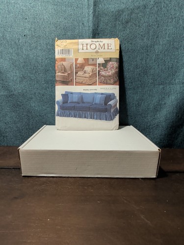 Simplicity 7565 Home Decor Slipcover Pattern for Sofa & Chair by Donna Lang - Picture 2 of 24