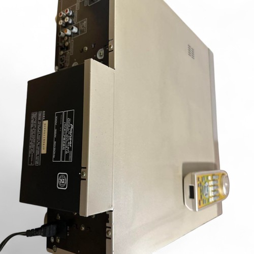 Pioneer DVL-919 Lettore DVD/LD compatibile con telecomando usato - Foto 9 di 12
