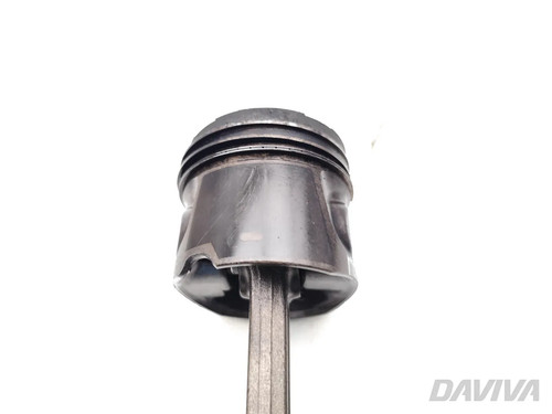 Volvo C70 Engine Piston With Connecting Rod D5 Diesel 132kW (180 HP) D5244T8 - Picture 4 of 11