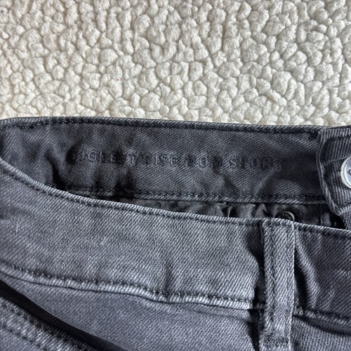 Pantalones cortos American Eagle elásticos tiro más alto mamá para mujer negros talla 6 con puños - Imagen 10 de 16