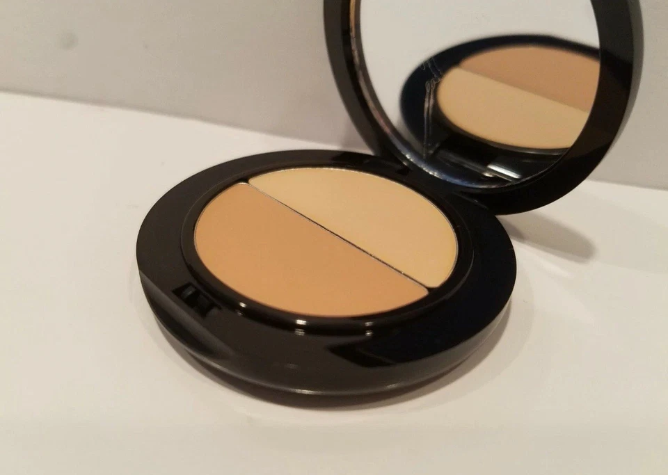 Benefit Duo Corrector de Fuerza Industrial Compacto Boi-ing 01 y 02 Lote de 2 Foto 3 de 4