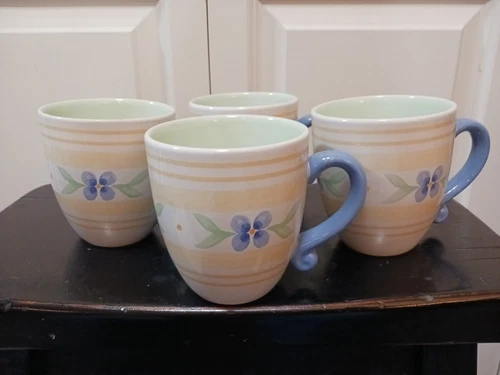 NEW Set Of 4 Pfaltzgraff "Summer Breeze" Mugs Cups White Yellow Periwinkle 16 Oz