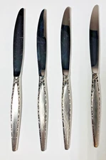 Set of 4 Oneida Community Stainless Steel VENETIA 9" Dinner Knives EUC