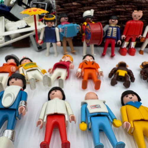 Vintage Playmobil Figures Lot of 80 + Accessories 1974–1990s Geobra W. Germany - Picture 4 of 17