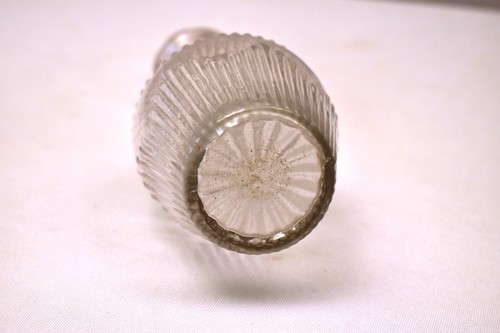 Vintage Ribbed Glass Decanter with Stopper Clear Antique Bottle Early 1900s Barw - Picture 7 of 9