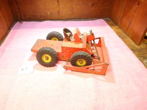 VINTAGE 54/55 NYLINT Tournatractor DIECAST PRESSED STEEL RUBBER-WHEELED DOZER - Picture 2 of 12