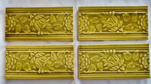 Four Arts & Crafts Tiles Mintons. C1905. 6 x 3. - Picture 4 of 4