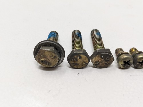 00 Polaris Trail Boss 325 Misc Bolts & Screws - Picture 4 of 5