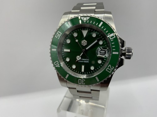 San Martin SN0017-G-B NH35A Automatic 200M Diver Watch - Picture 7 of 13