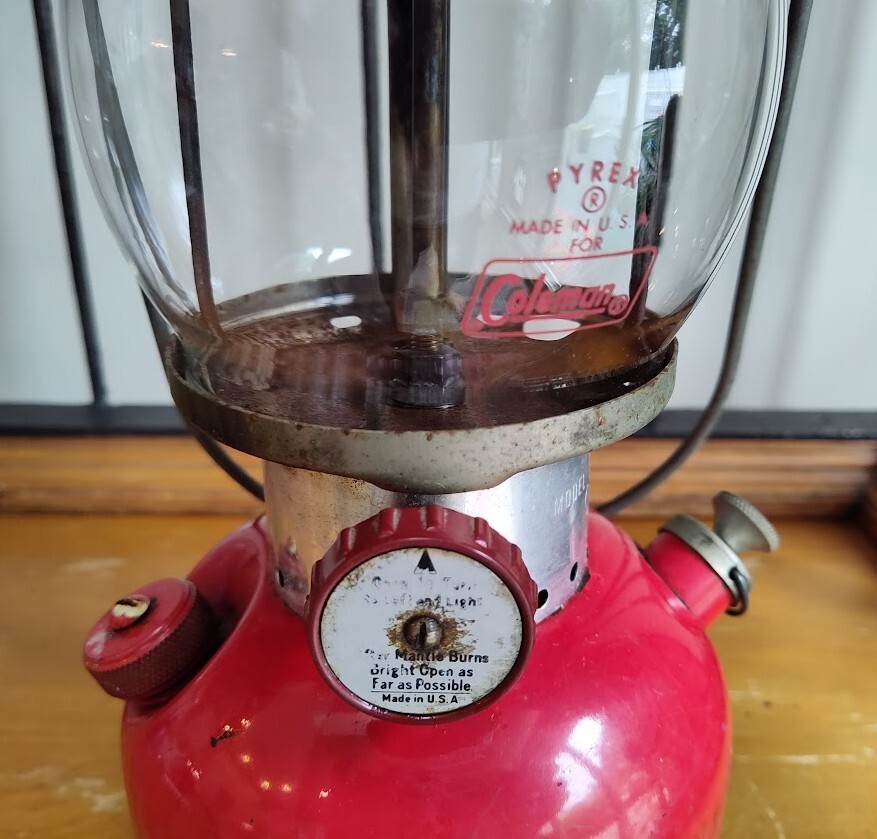 Vintage 1966 Coleman Red 200A Lantern w/Bottom Accessory Safe