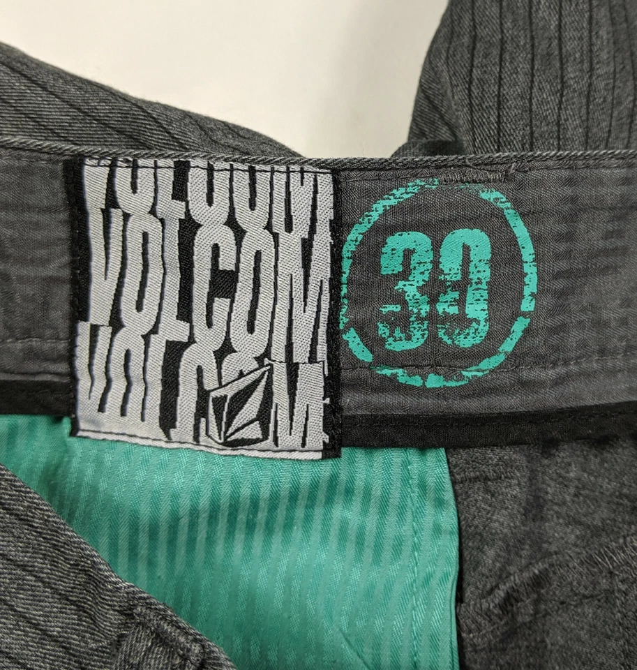 Volcom Frickin Chino 22" Stripe Size 30 Gray Mens Shorts - Image 3 of 4