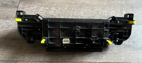 2014-24 TOYOTA 4RUNNER MANUAL CLIMATE AC HEATER TEMPERATURE CONTROL UNIT OEM - Picture 4 of 4