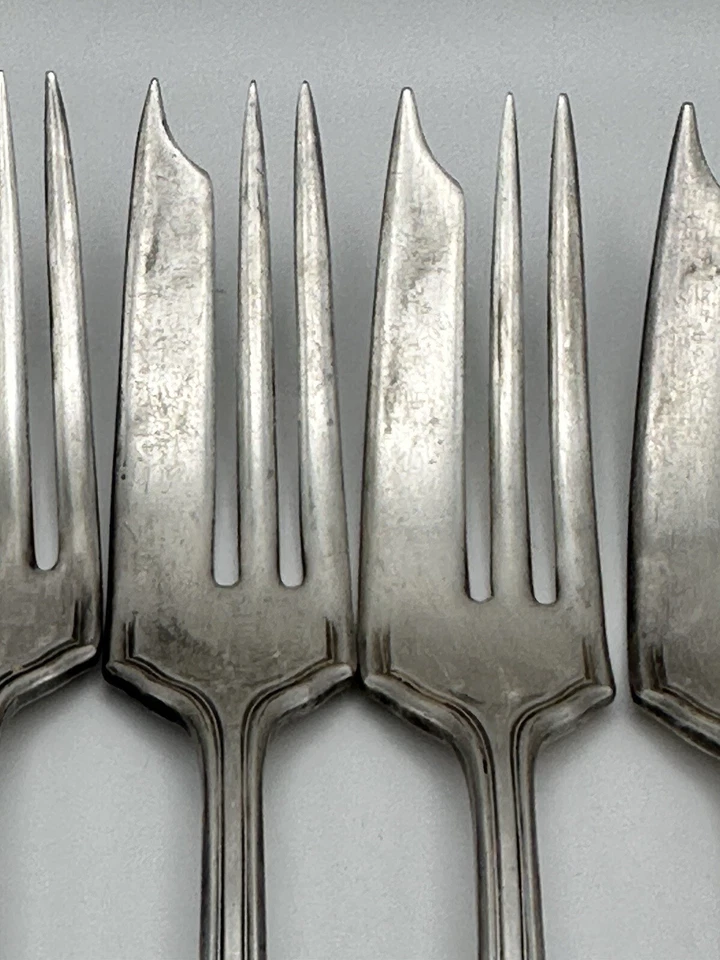 Rogers 1881 A1 Cake Desert Fork Set Of 6 Patented March 1920 Salem Pattern - Imagem 4 de 4