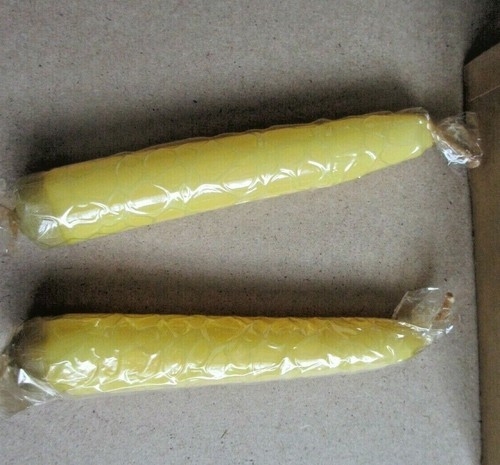 Vintage Box gelbe Windlicht Kerzen mit magischem Paragum Sockel - ein Dutzend - Bild 8 von 8