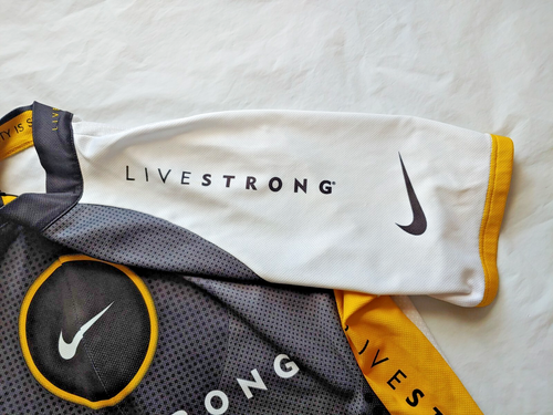 Livestrong Nike 3/4th Zip Radtrikot - Größe Large / L - KOSTENLOSER VERSAND!!! - Bild 4 von 12