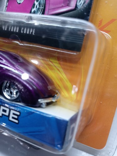 JADA TOYS - DUB CITY - (1940) '40 FORD COUPE - 1/64 Factory Sealed 2004 - Picture 5 of 10
