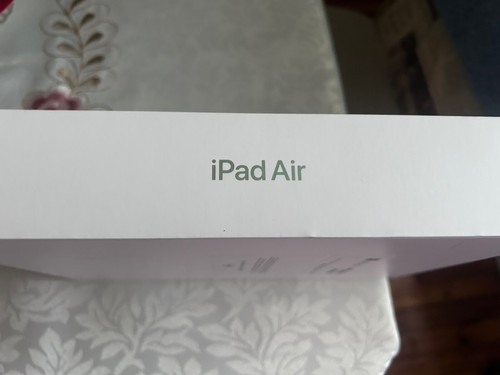 Apple IPAD AIR 4th Gen-256 GB-Green-WiFi-Brand New - Picture 11 of 11