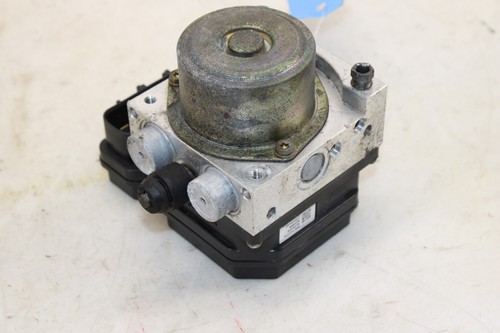 Nissan 350Z 2003-2004 cupé A/T ABS módulo de bomba OEM KO93 - Imagen 4 de 5