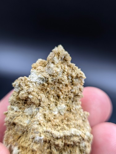 Único racimo de cristal de yeso - blanco, gris, amarillo, 21 g, 53x30 mm, encontrado en Ucrania - Imagen 8 de 8