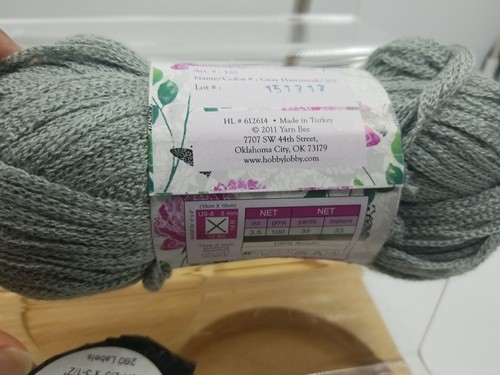 2 Patons Pirouette GRAY Chenille Edge Yarn - 1 Skein Color Silver Sparkle LOT - Picture 22 of 23