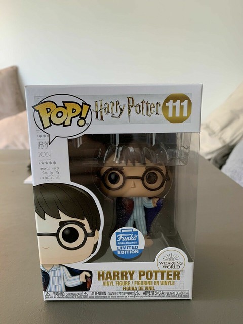 Funko Pop #111 Harry Potter In Invisibility Cloak Funko Shop Exclusive | eBay